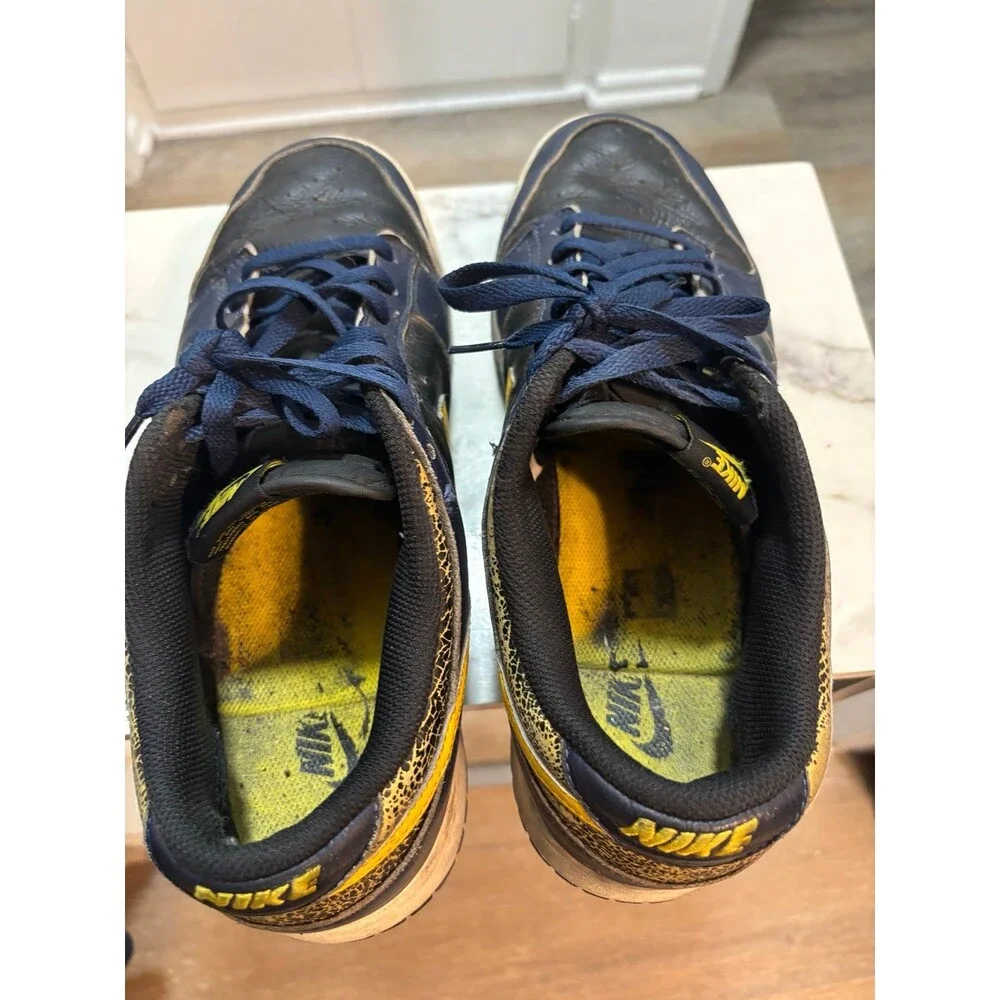 Nike Dunk Low Vintage Michigan Midnight Preowned Men's Size 12